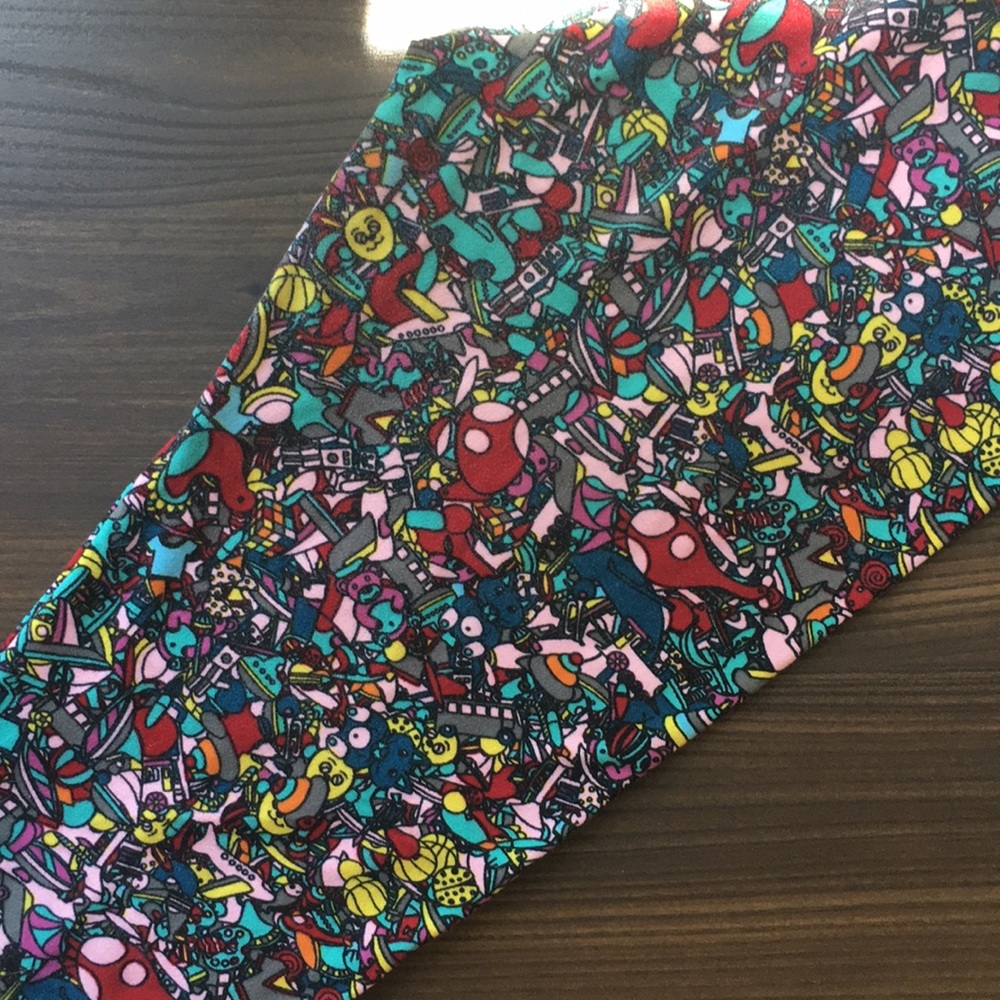 Toys print one size Lularoe Leggings